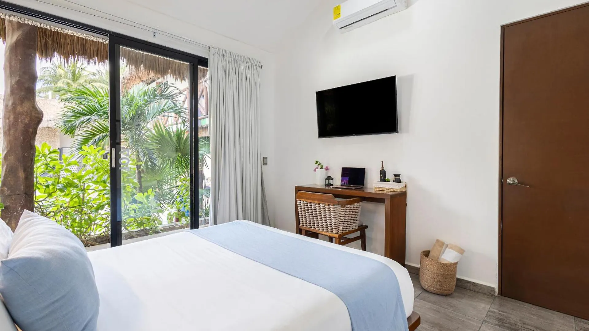 Areia Playa Del Carmen - Beach Front Hotel Boutique 4*,  Mexico