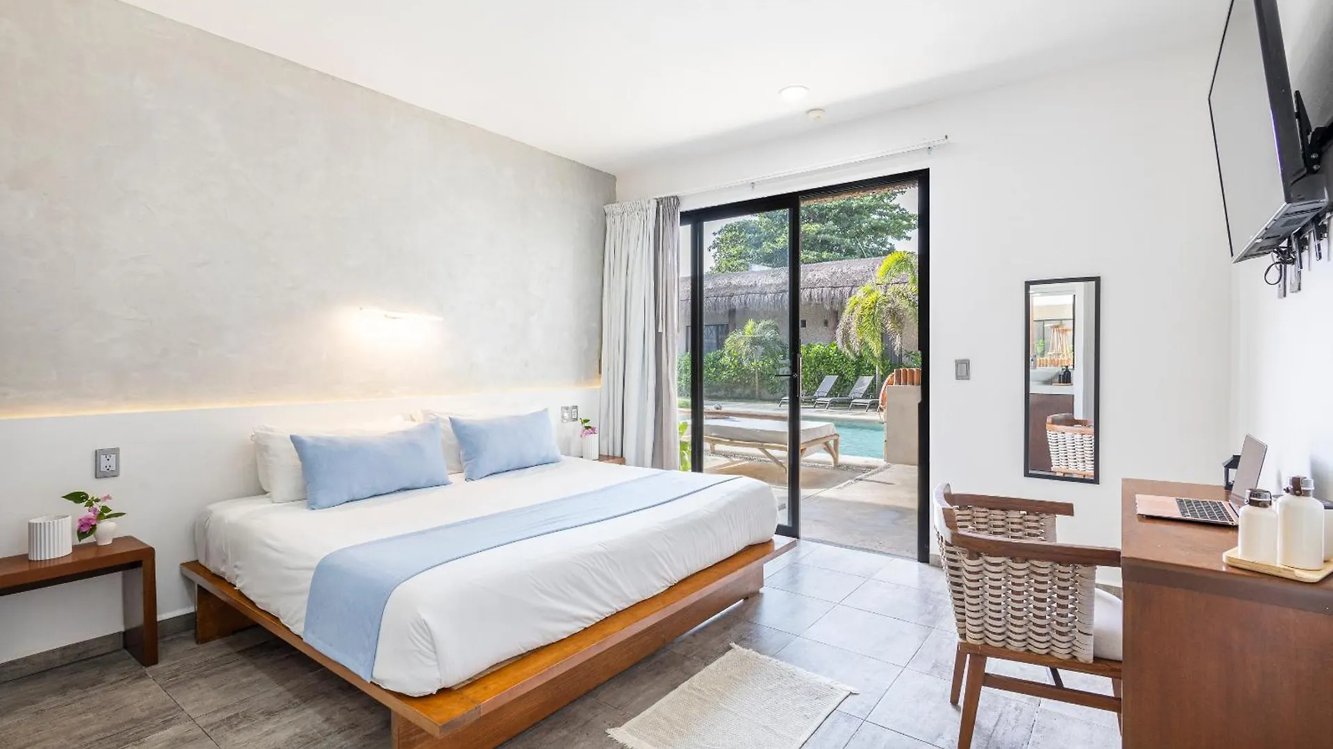 Areia Playa Del Carmen - Beach Front Hotel Boutique 4*,